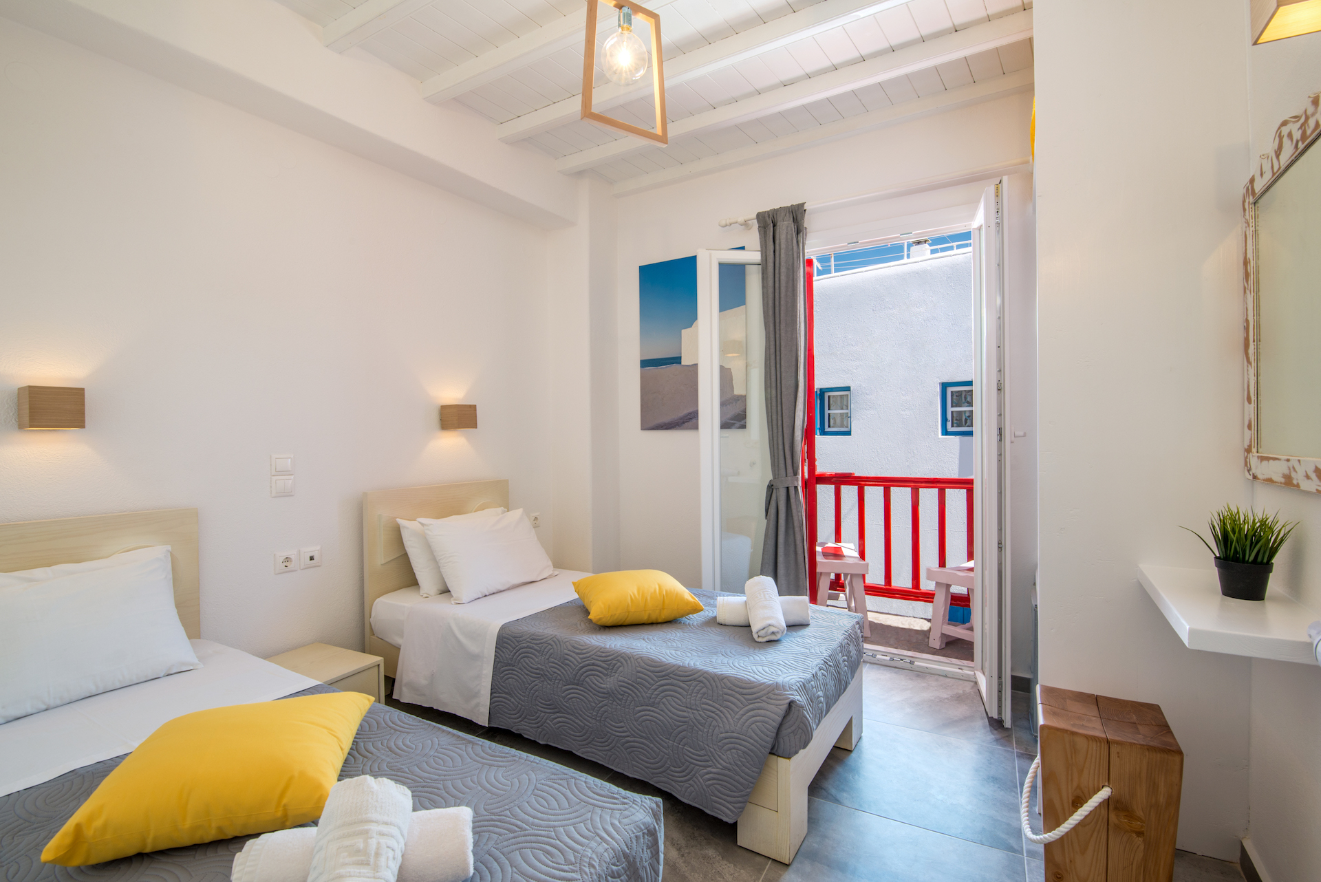 Rooms to let Mykonos Town